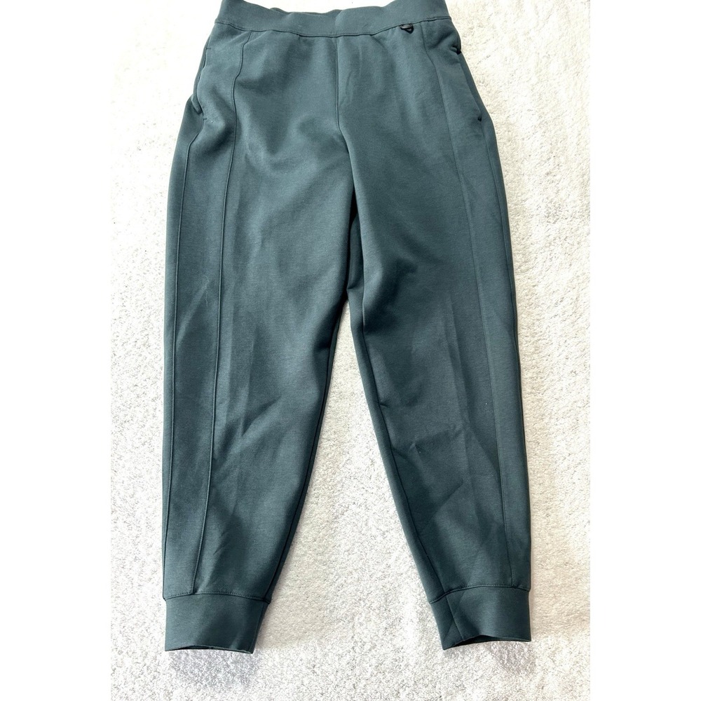 Nike Dri-FIT 24.7 Impossibly Soft Grey Jogger HQ8184 390 Women's Medium (D2)